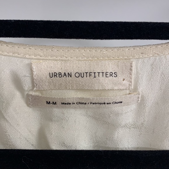 Urban Outfitters Cream Deep V Peasant Blouse Size M - Picture 2 of 6